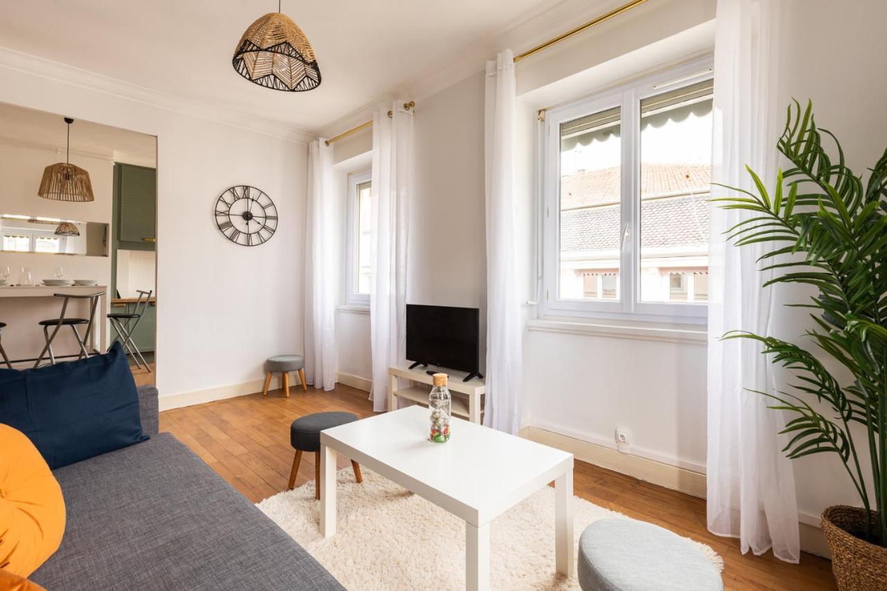 Dify Central - Bellecour Lyon Bagian luar foto