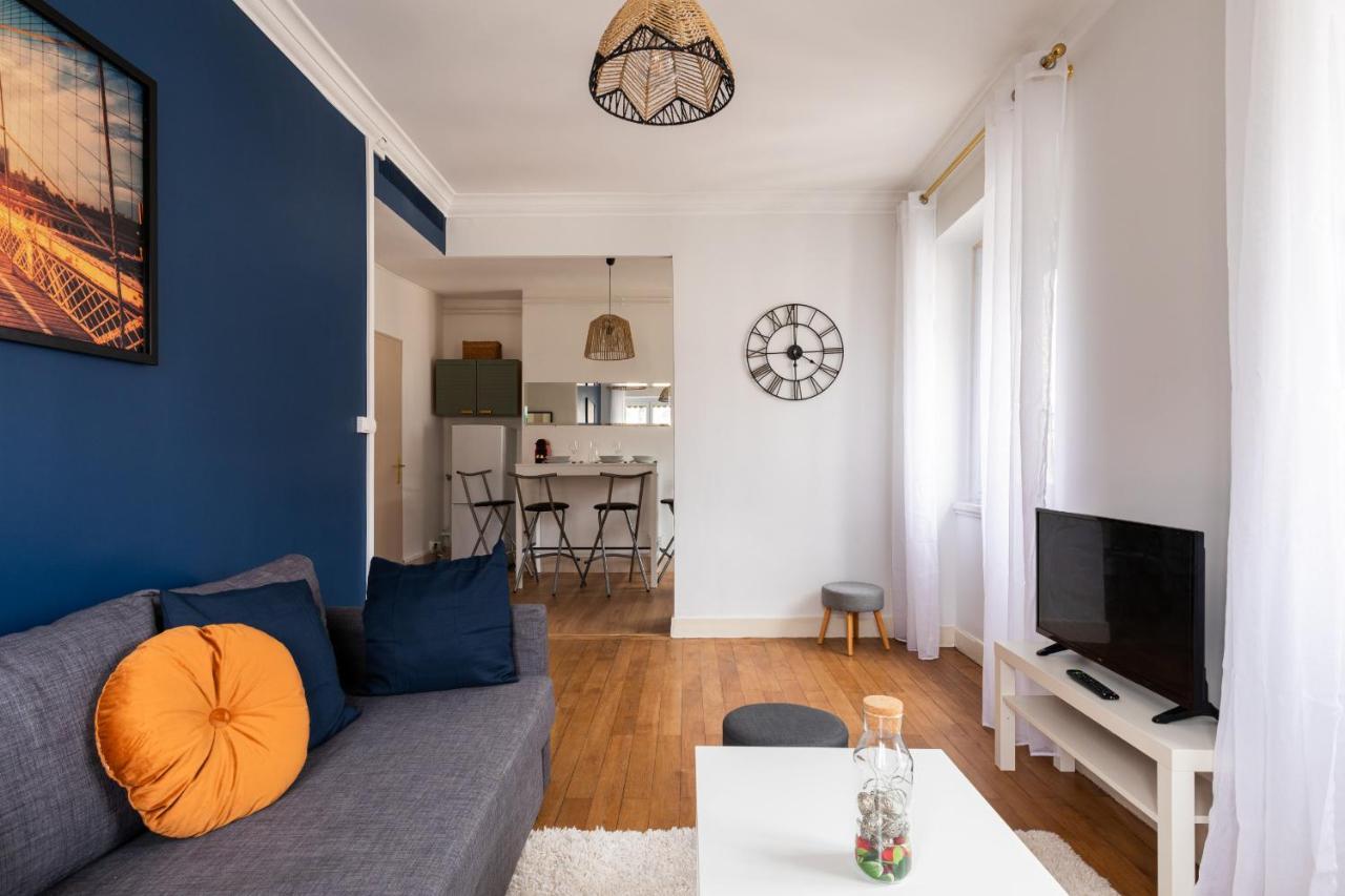 Dify Central - Bellecour Lyon Bagian luar foto